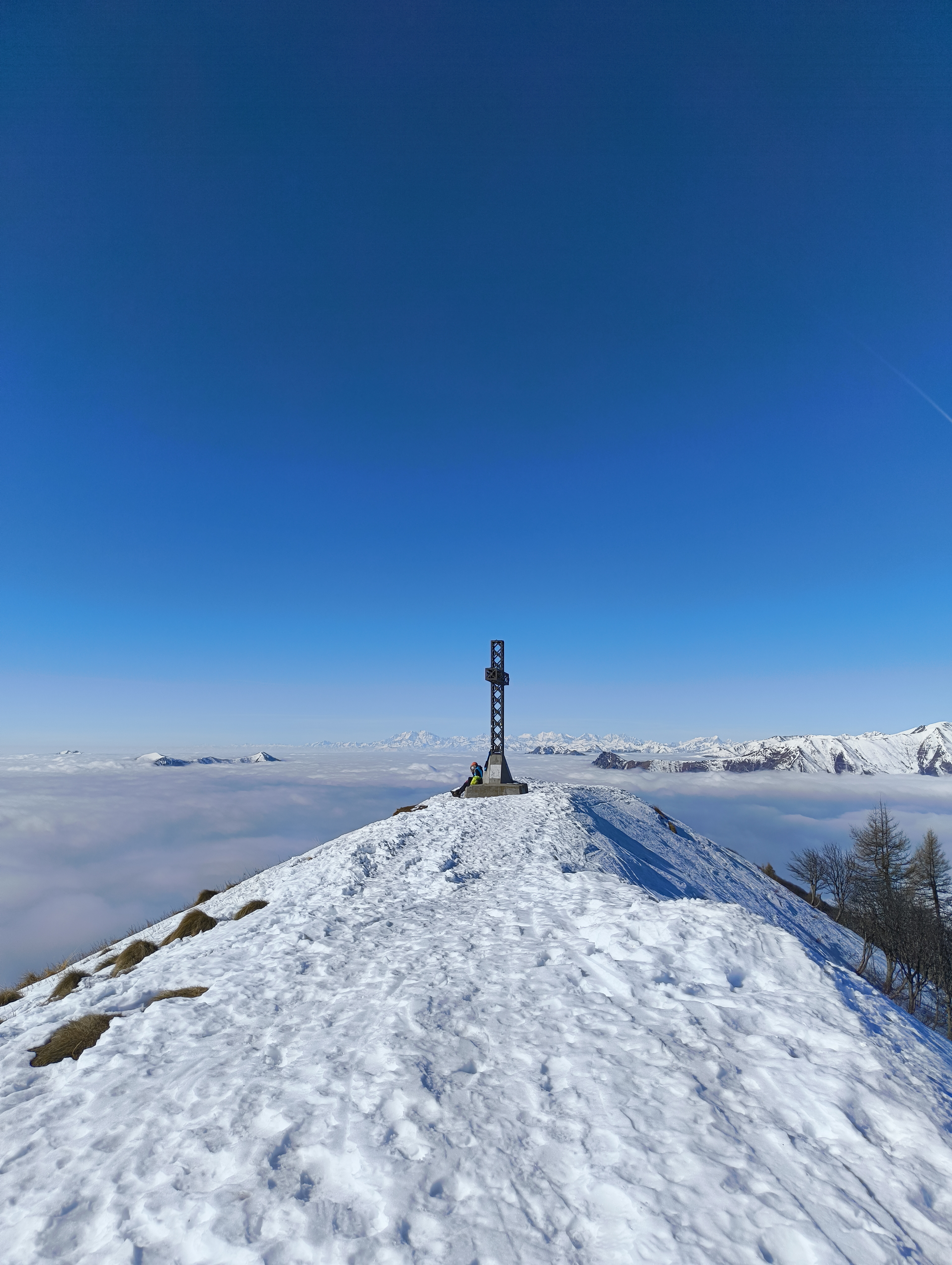 Foto copetina Monte Muggio Innevato
